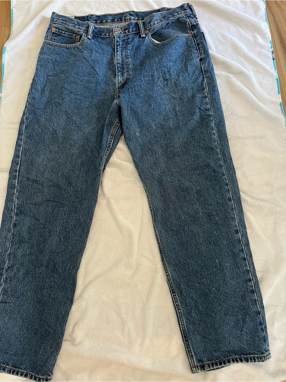Great Pair of Mens Levi Jeans 38x32